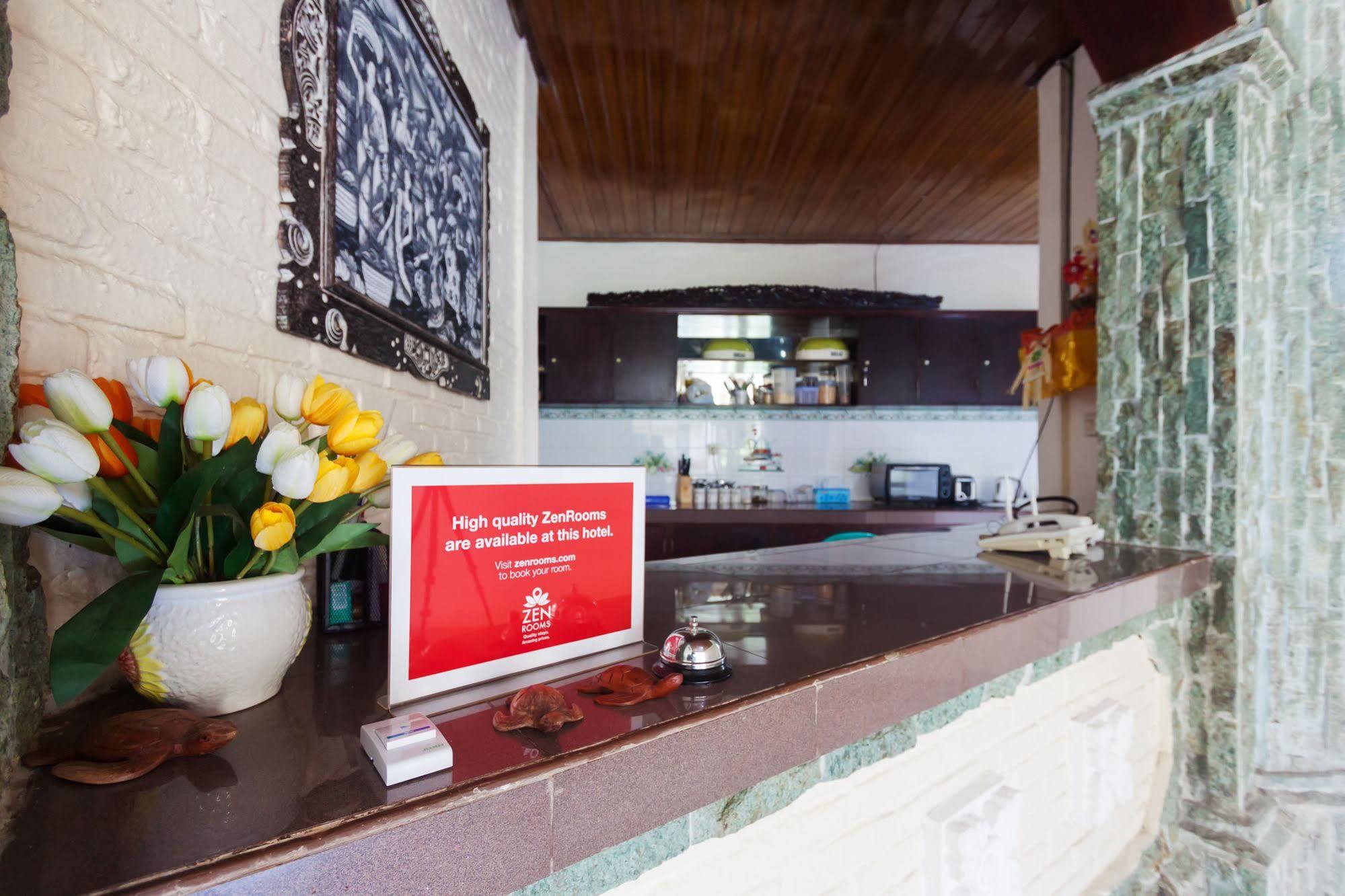 Zen Rooms Sanur Blanjong Sekawaru Extérieur photo